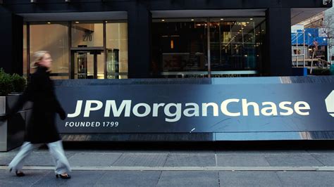 Jp morgan chase positions - We are currently updating our jobs page. Please check back on Tuesday, June 2 ... JPMorgan Chase is an Equal Opportunity Employer, including Disability/Veterans.